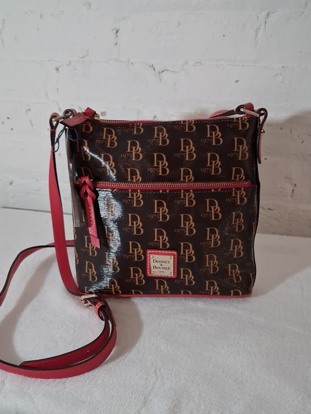 Dooney & Bourke Brown Logo Crossbody with Red Trim - Picture 1 of 6